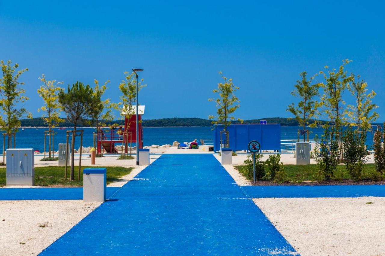 Apartments Tina Stinjan Пула Екстериор снимка